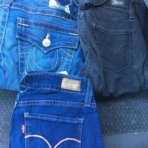 TRUE RELIGION BOOTCUT JEANS